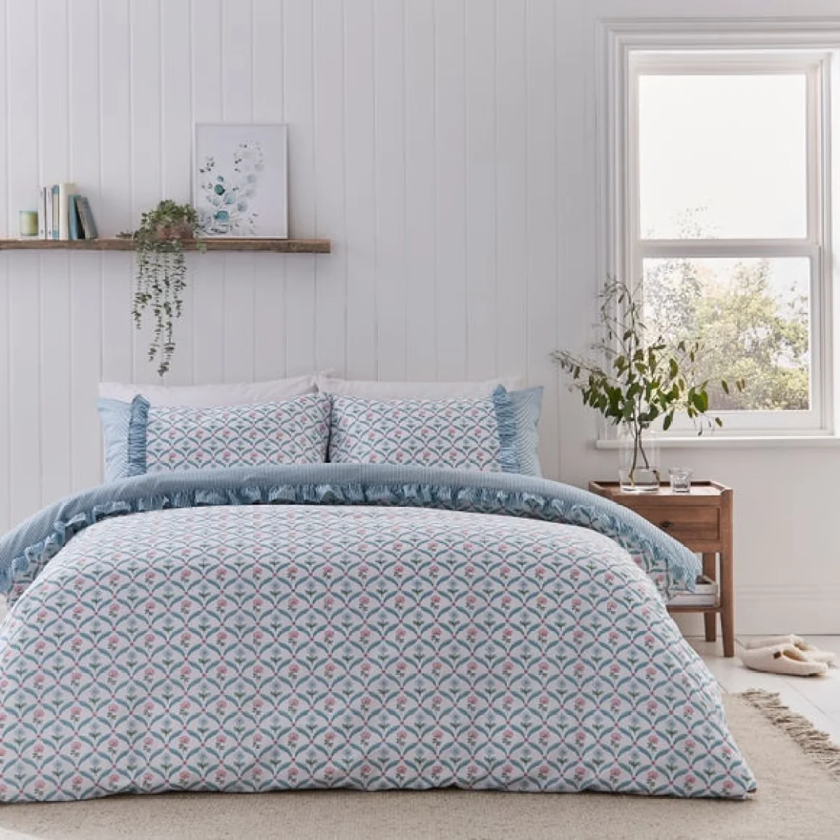 Bronwyn Frill Duvet Cover Set Blue – image 1