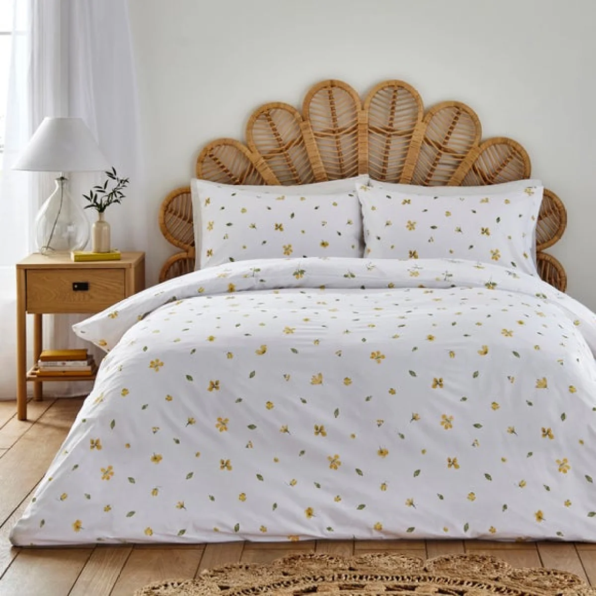 Pressed Floral Yellow 100% Cotton Duvet Cover and Pillowcase Set Yellow/White/Green – image 3