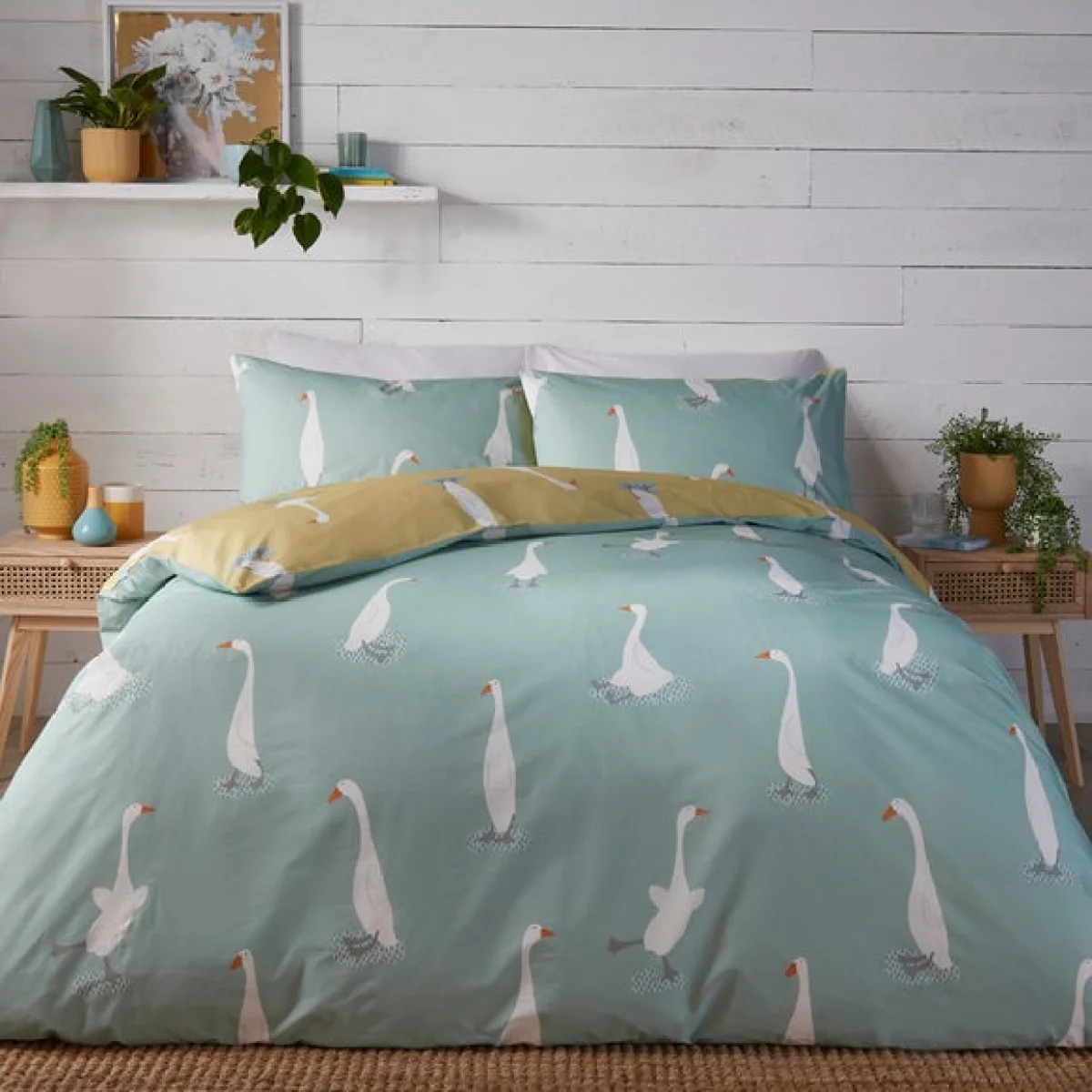 Puddles the Duck Yellow Duvet Cover and Pillowcase Set Yellow – image 3