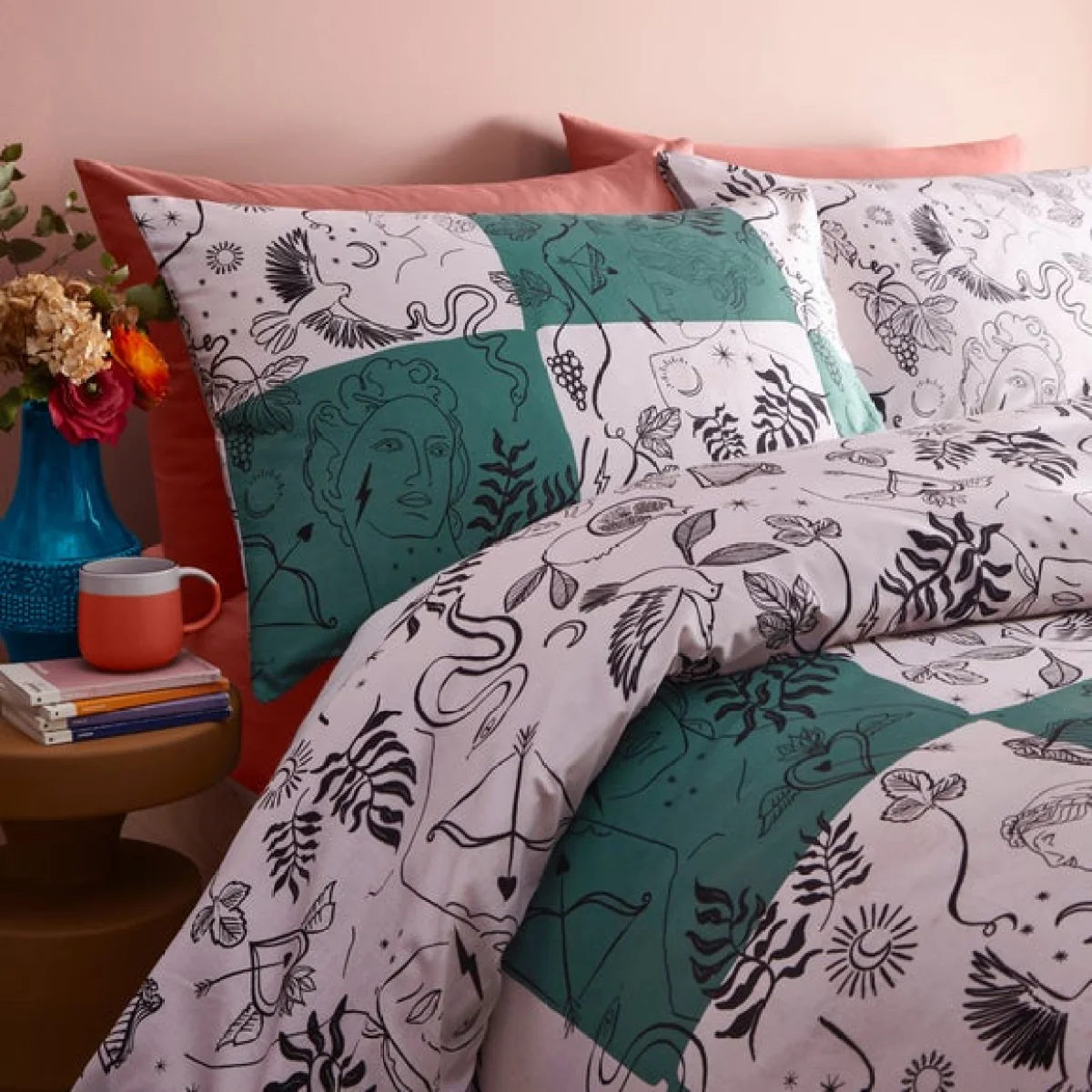 furn. Mythos Checkerboard Duvet Cover & Pillowcase Set Green/White/Black – image 3