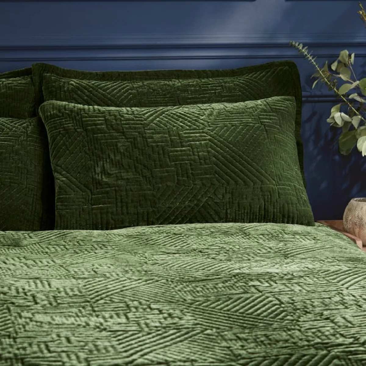 Haisley Geometric Olive Duvet Cover and Pillowcase Set Olive (Green) – image 2
