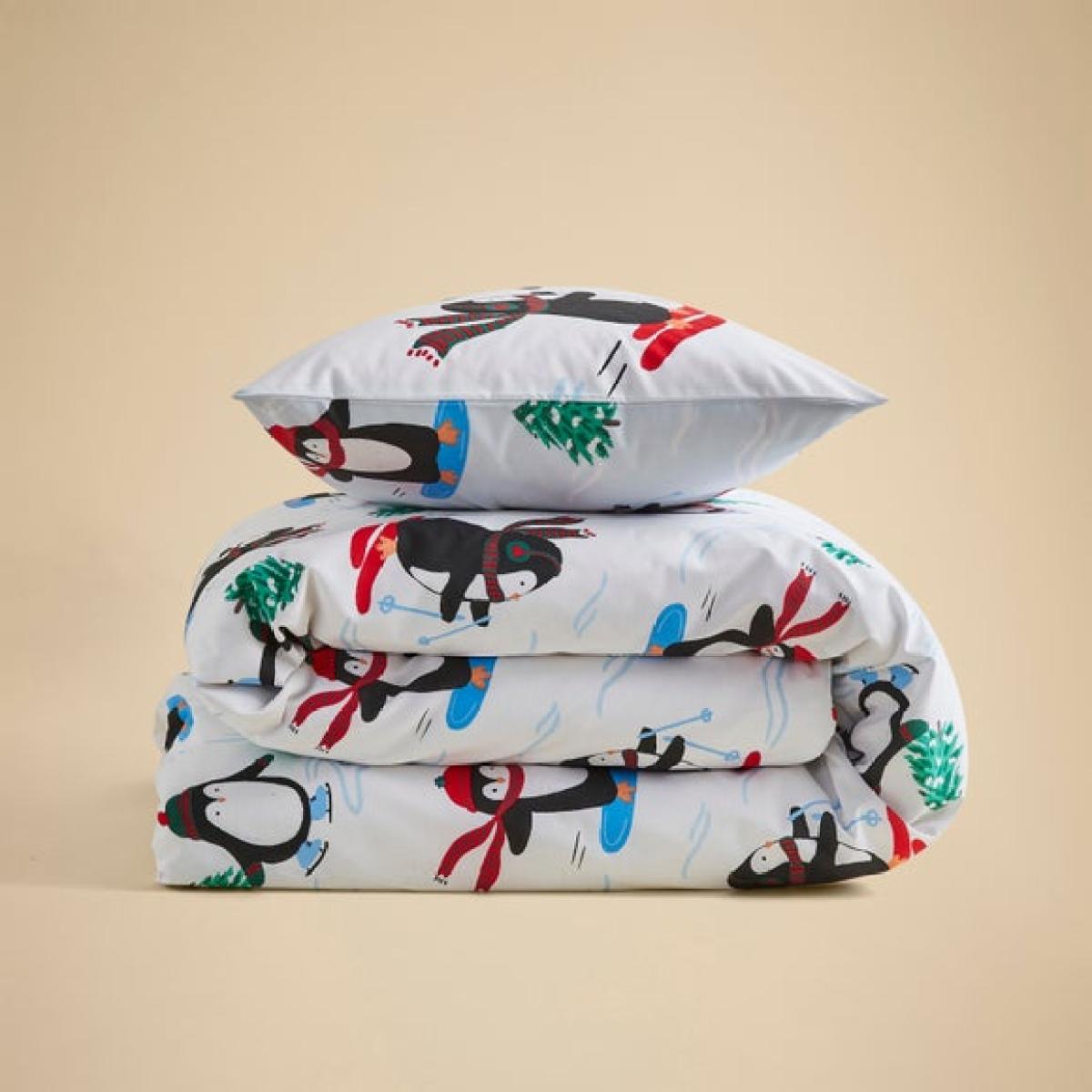Penguin Quilt Cover and Pillowcase Set – image 4
