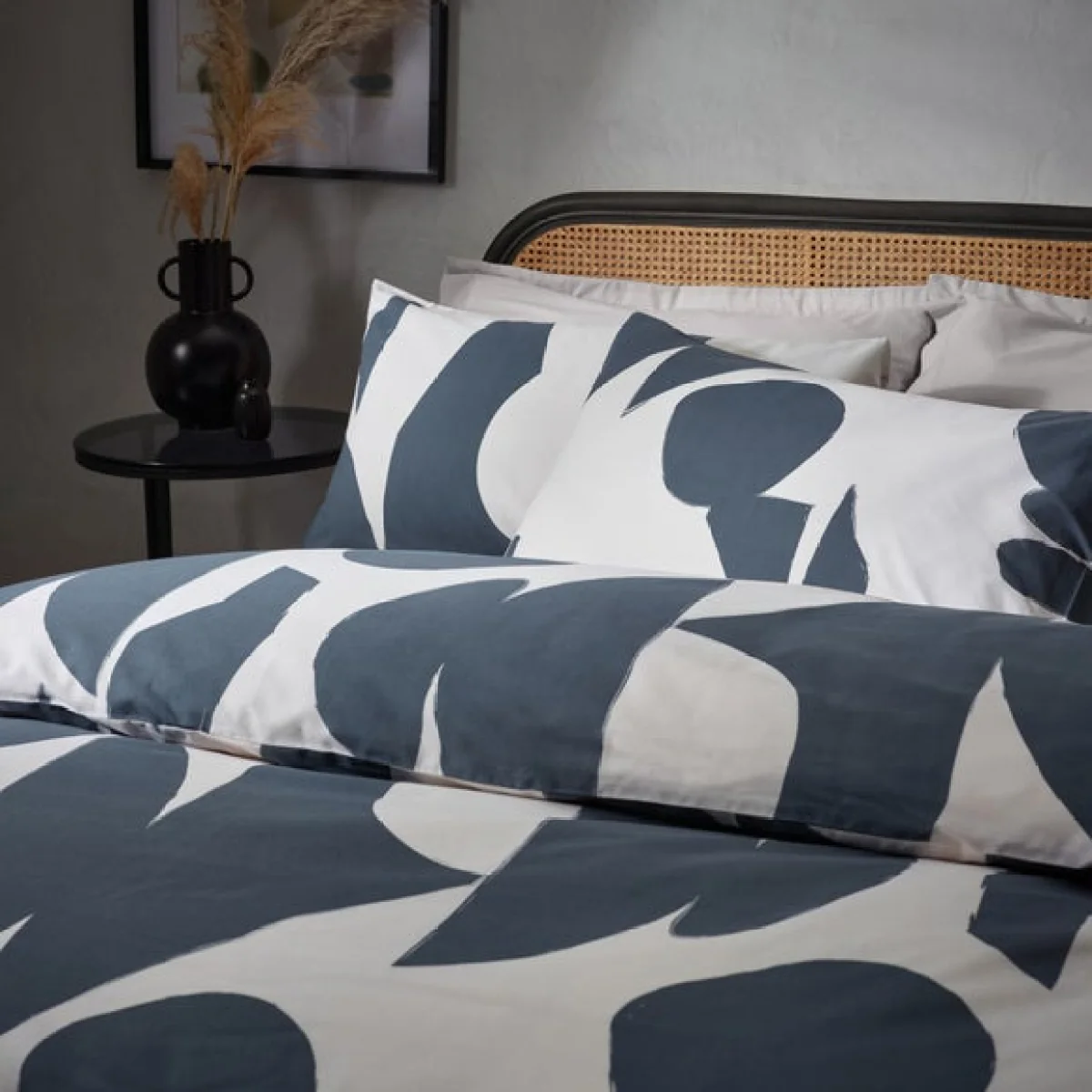 HÖEM Meta Cotton Rich Duvet Cover & Pillowcase Set, Dusk Dark Grey/White – image 2