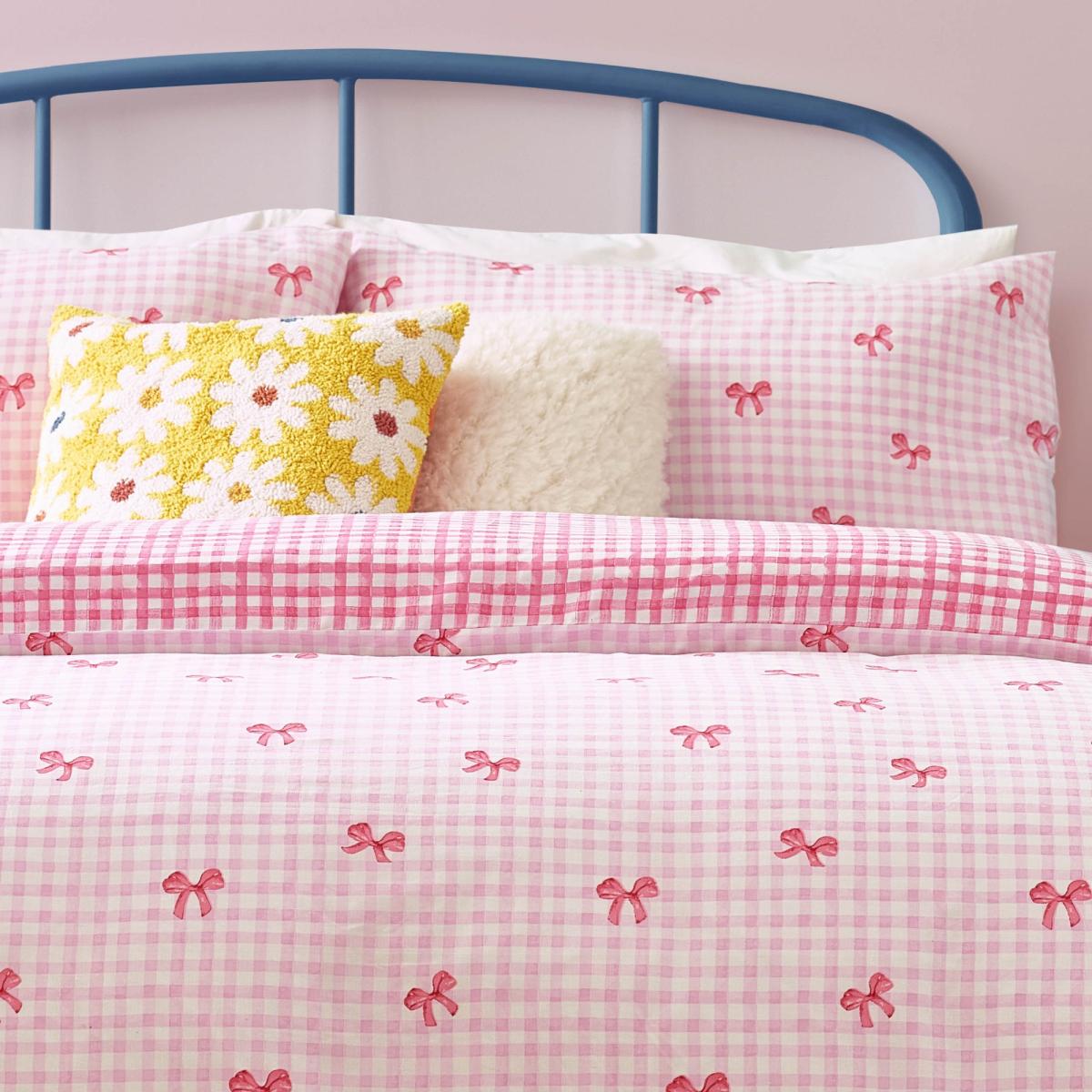 Gingham Bows Reversible Duvet Cover and Pillowcase Set – image 3