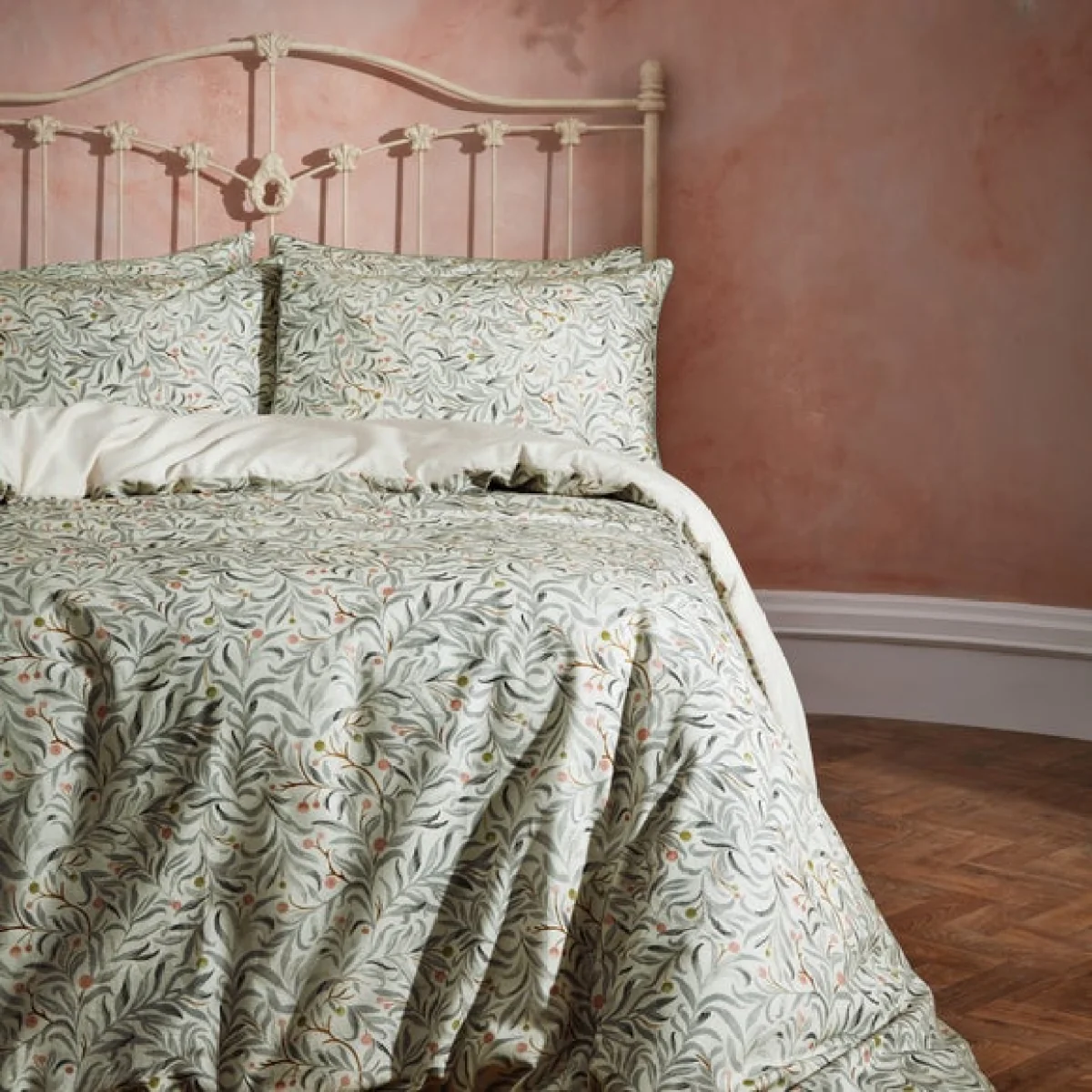 EW by Edinburgh Weavers Malory Floral Eucalyptus 100% Cotton Sateen Duvet Cover & Pillowcase Set Green – image 3