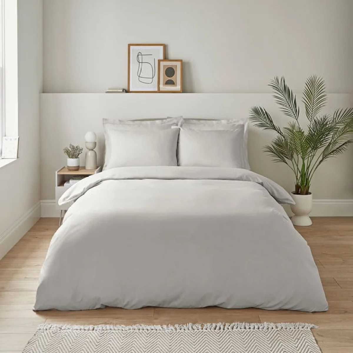 Super Soft Microfibre Plain Duvet Cover and Pillowcase Set Cream – image 1