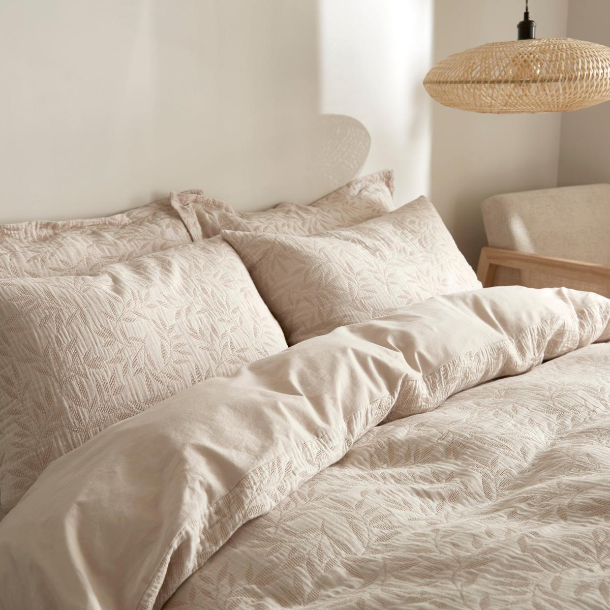 Kingham Leaves Cream Duvet Cover and Pillowcase Set Cream – image 4