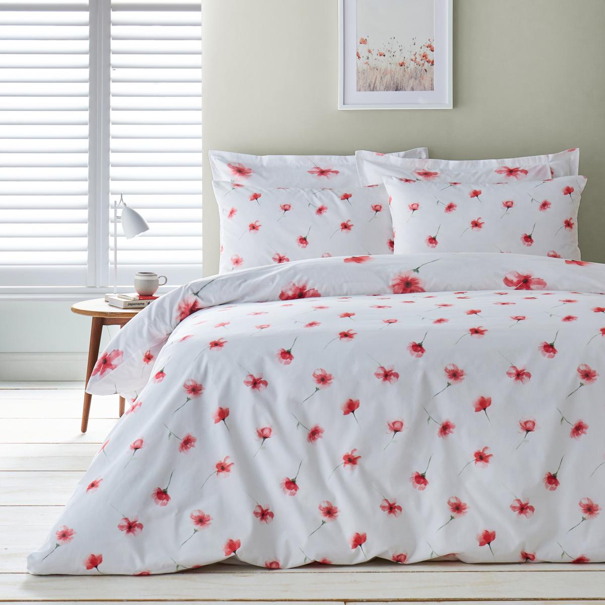 Lexi Poppy Red Duvet Cover and Pillowcase Set Red – image 3