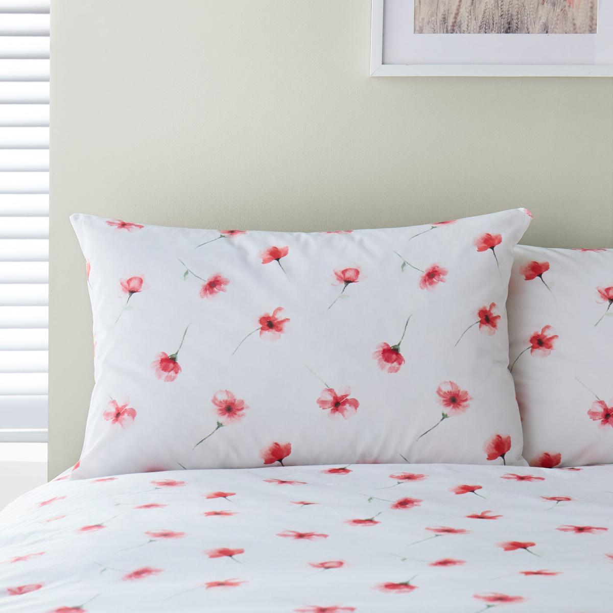 Lexi Poppy Red Duvet Cover and Pillowcase Set Red – image 4