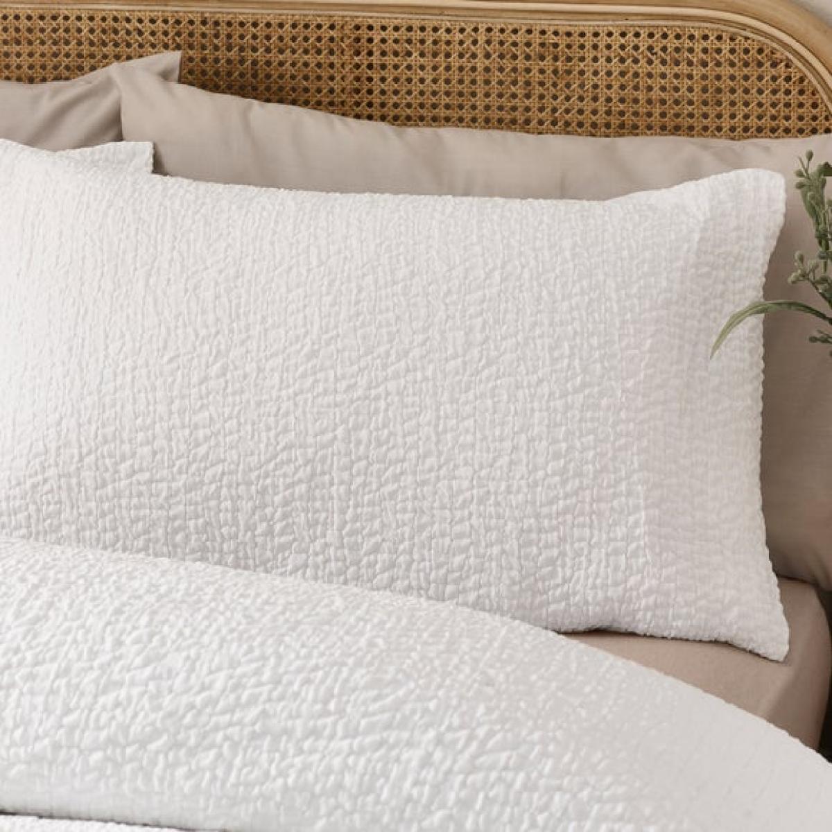 Catherine Lansfield Crinkle Seersucker Duvet Cover & Pillowcase Set – image 2