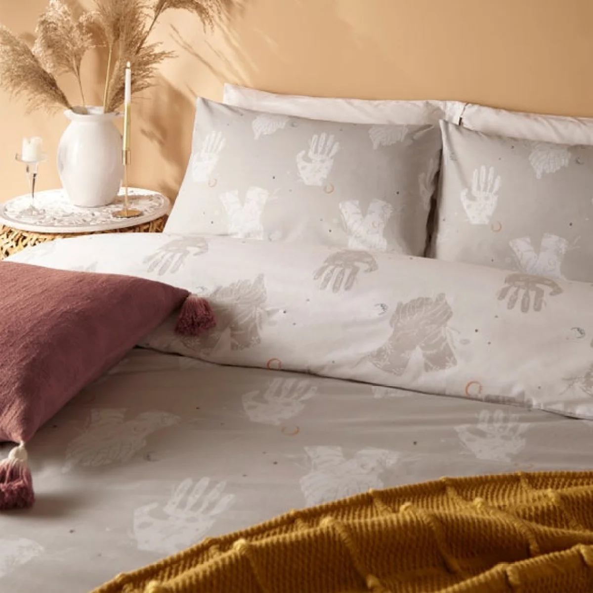 furn. Be Kind Grey Duvet Cover & Pillowcase Set Grey/White – image 3
