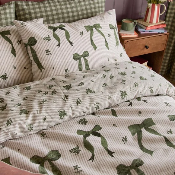 Furn. Belle Stripe Polycotton Duvet Cover & Pillowcase Set – image 3