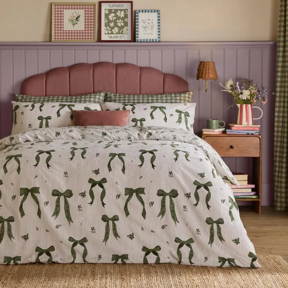 Furn. Belle Stripe Polycotton Duvet Cover & Pillowcase Set – image 1