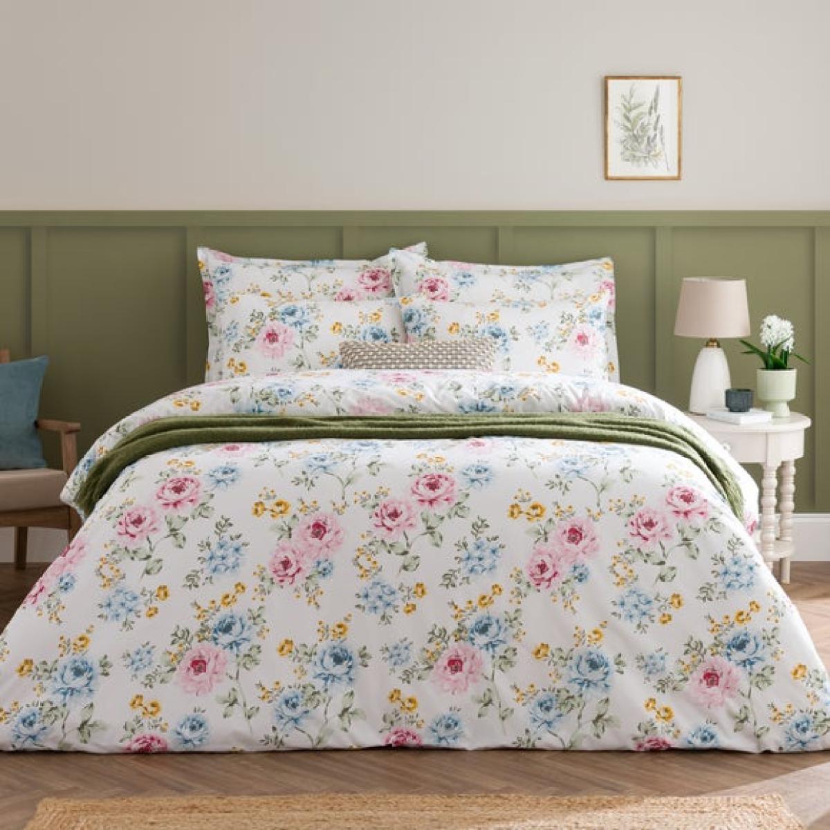Cottage Floral Duvet Cover and Pillowcase Set – image 1