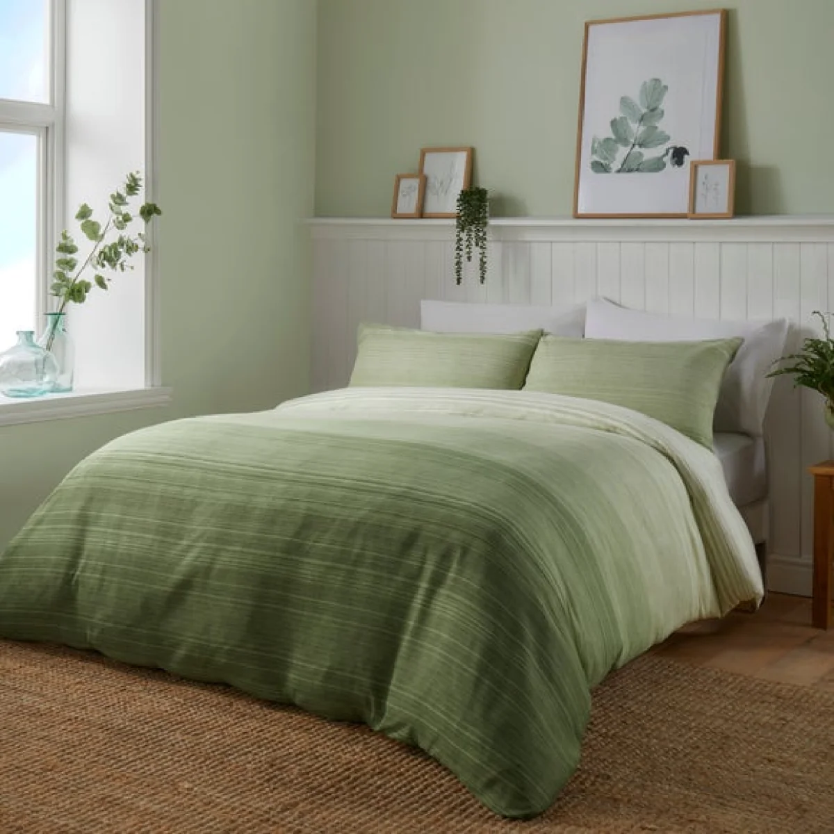 Fairhaven Green Duvet Cover and Pillowcase Set Green – image 1