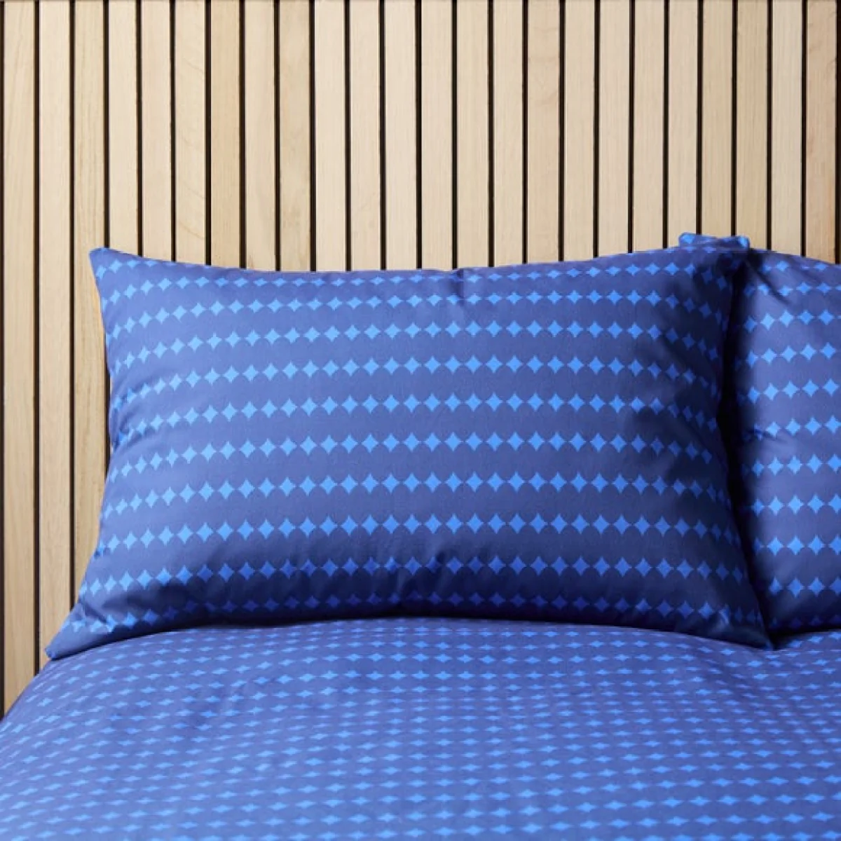 Oden Geometric Blue Duvet Cover and Pillowcase Set Blue – image 4