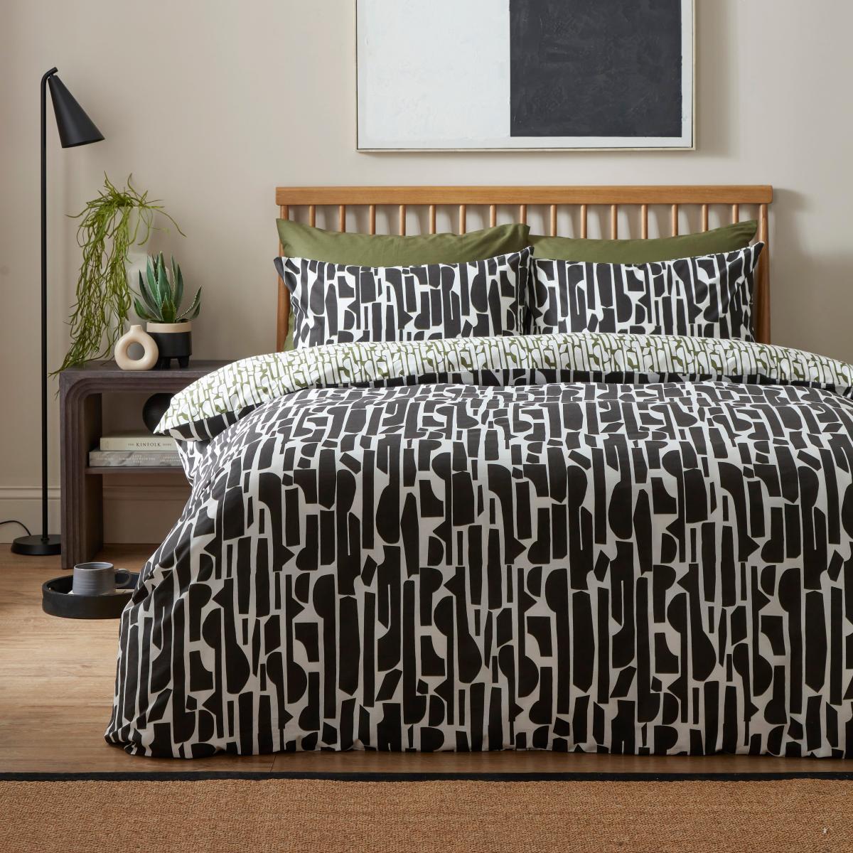 Rowen Geo 100% Cotton Duvet Cover & Pillowcase Set – image 2