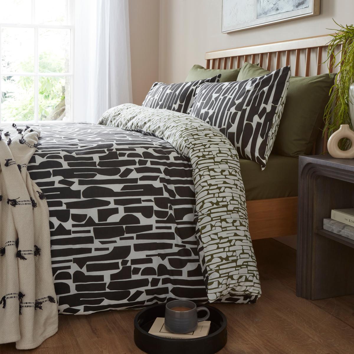 Rowen Geo 100% Cotton Duvet Cover & Pillowcase Set – image 5