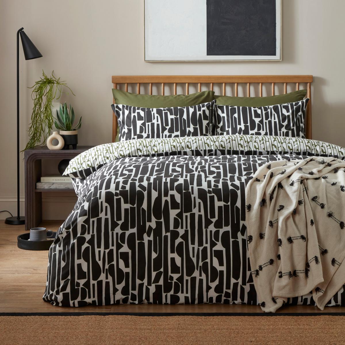 Rowen Geo 100% Cotton Duvet Cover & Pillowcase Set – image 6