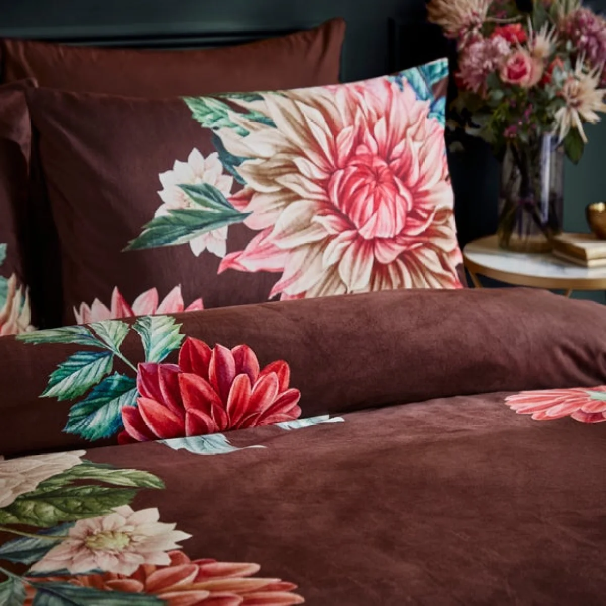 Allouise Floral Brown Duvet Cover and Pillowcase Set Brown – image 6