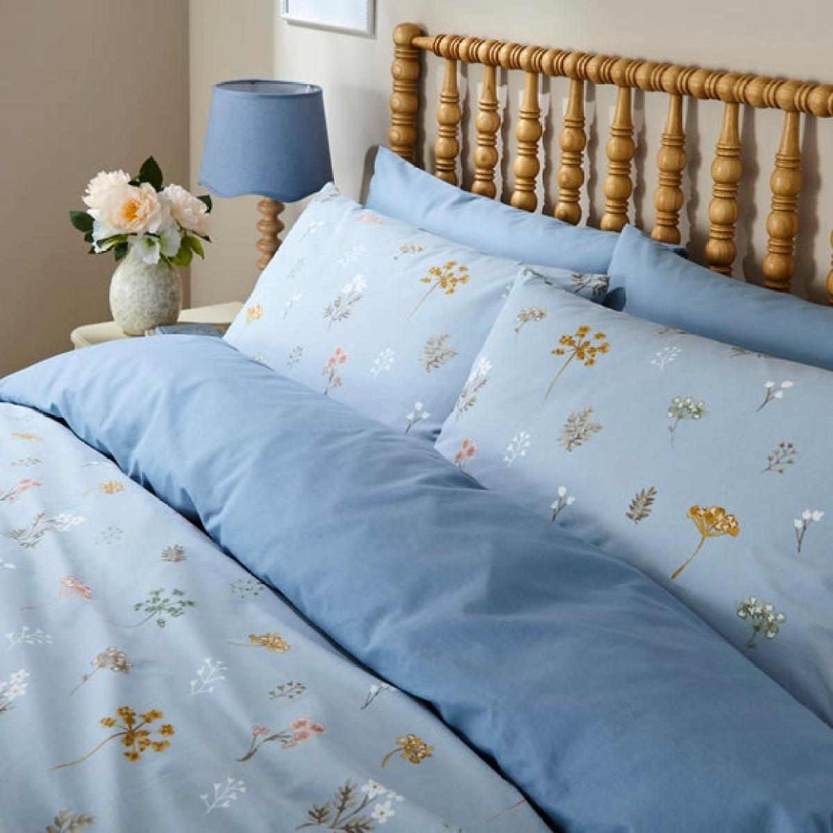 Scattered Cow Parsley 100% Cotton Duvet Cover & Pillowcase Set – image 4
