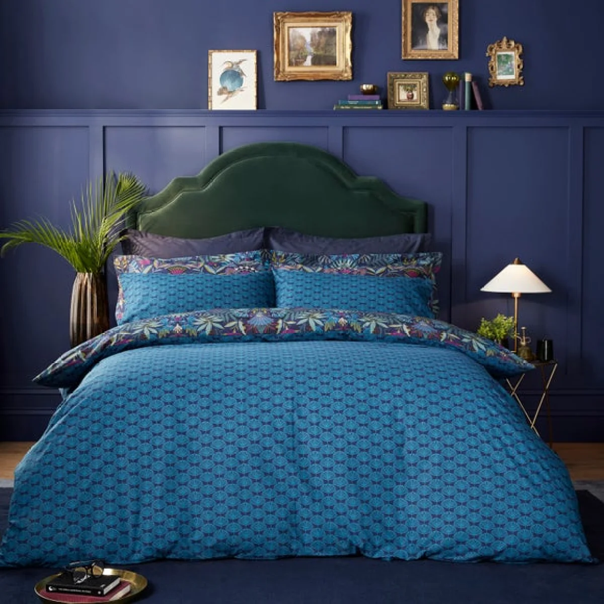 Lucille Navy Duvet Cover and Pillowcase Set Navy Blue/Pink/Green – image 4