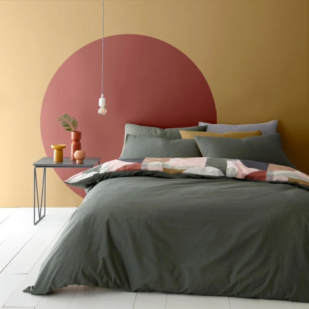 Lomas Green Reversible Duvet Cover and Pillowcase Set Green – image 3