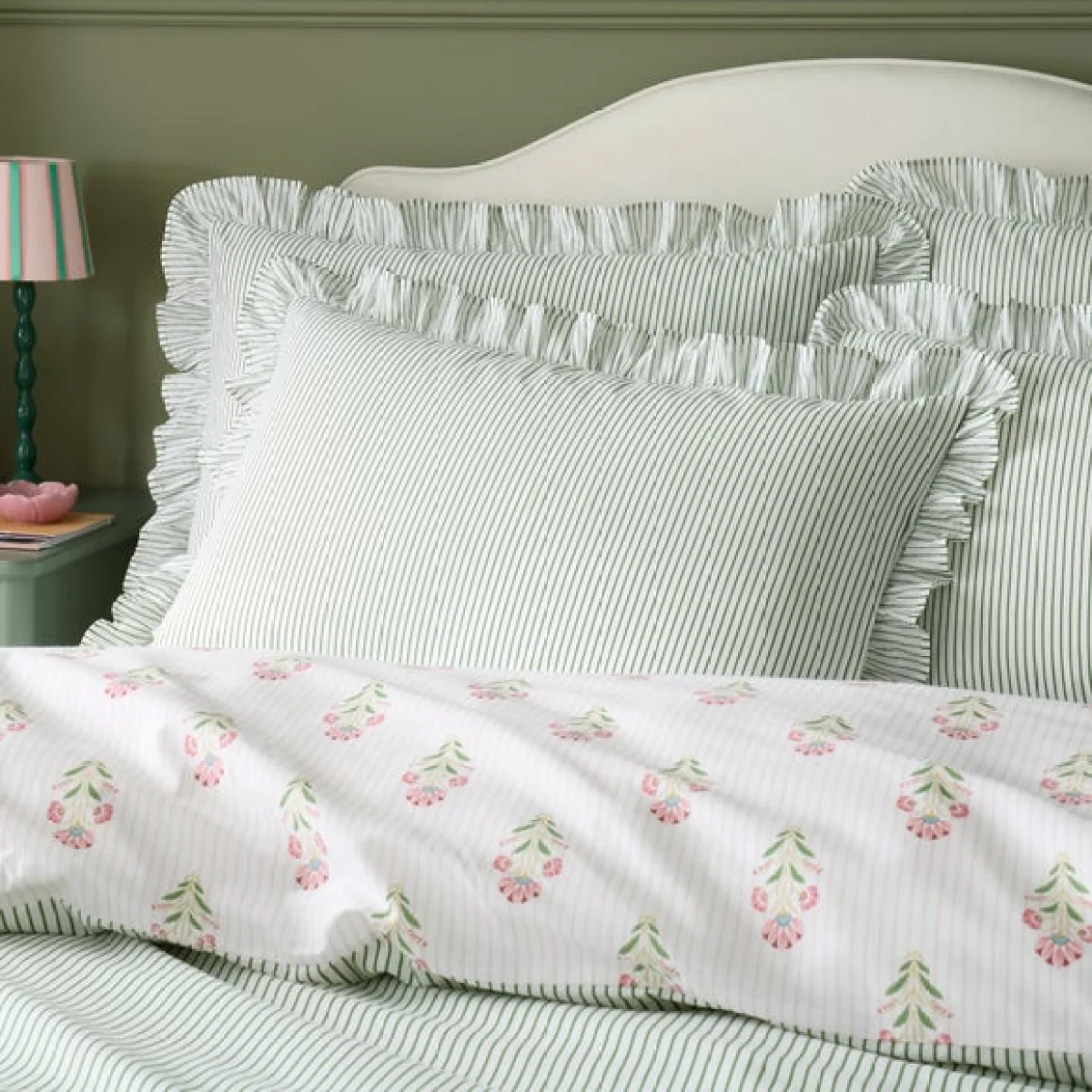 Fiorella Frilled 100% Cotton Duvet Cover & Pillowcase Set – image 6