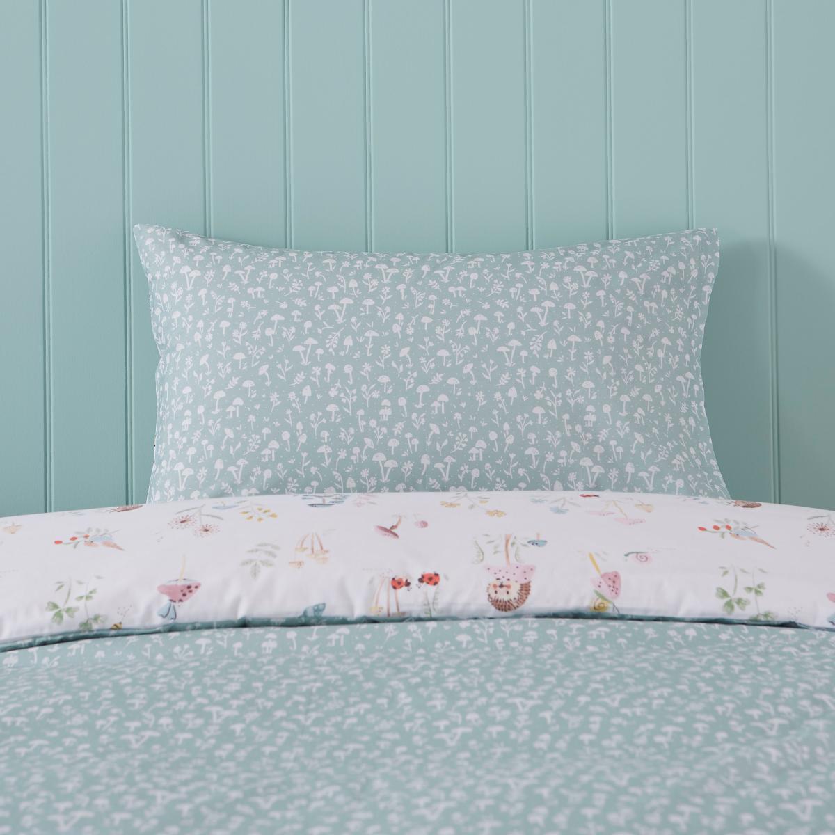 Hettie The Hedgehog Set of 2 Duvet Cover and Pillowcase Sets Blue – image 9