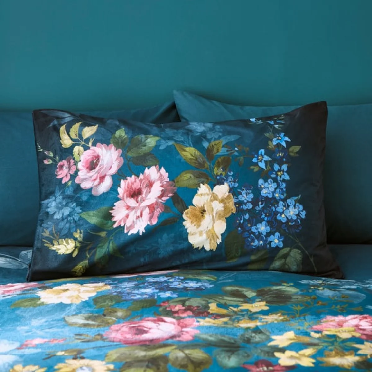 Arabella Blue Floral Duvet Cover & Pillowcase Set Blue – image 2