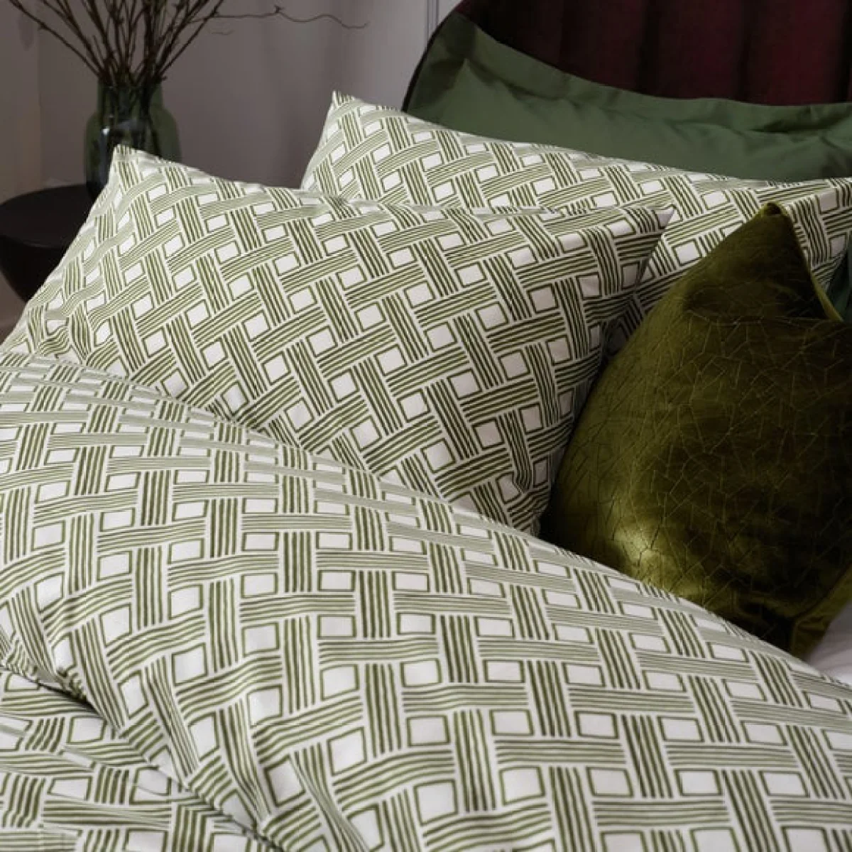 HÖEM Alexa Cotton Rich Duvet Cover & Pillowcase Set, Green Green/White – image 2