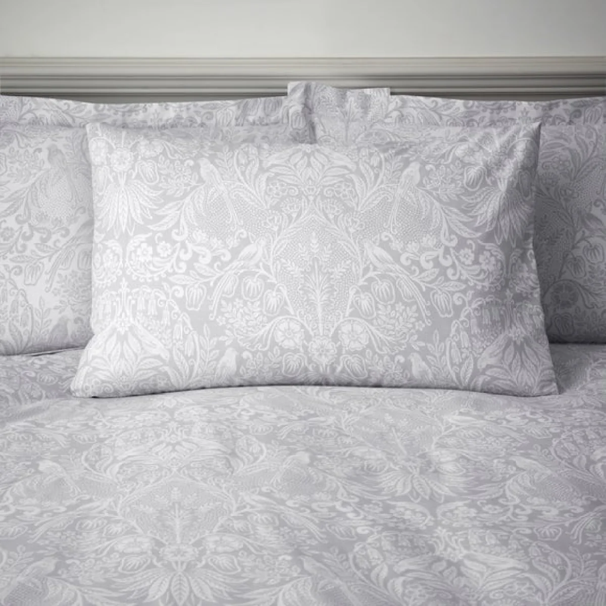 Emelie Grey Duvet Cover and Pillowcase Set Grey – image 2