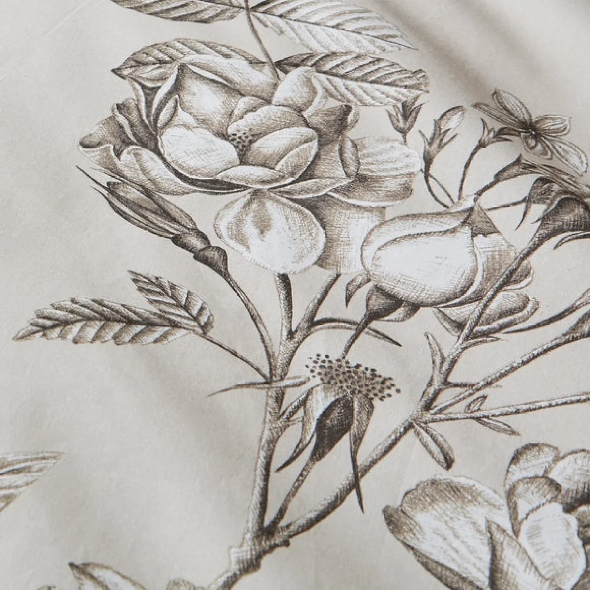 Bridget Etched Floral Natural Duvet Cover and Pillowcase Set Natural – image 5