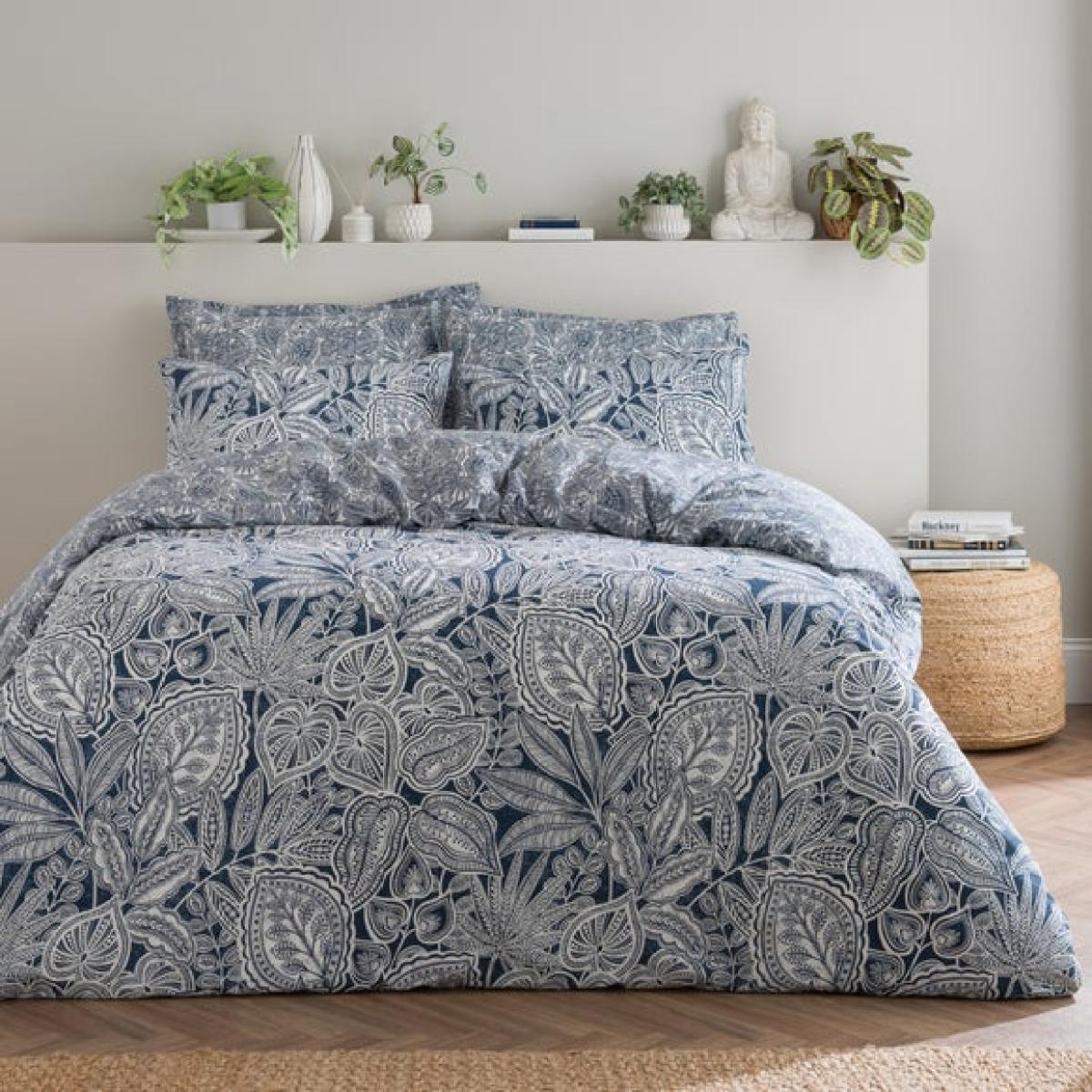 Jama Duvet Cover and Pillowcase Set – image 1