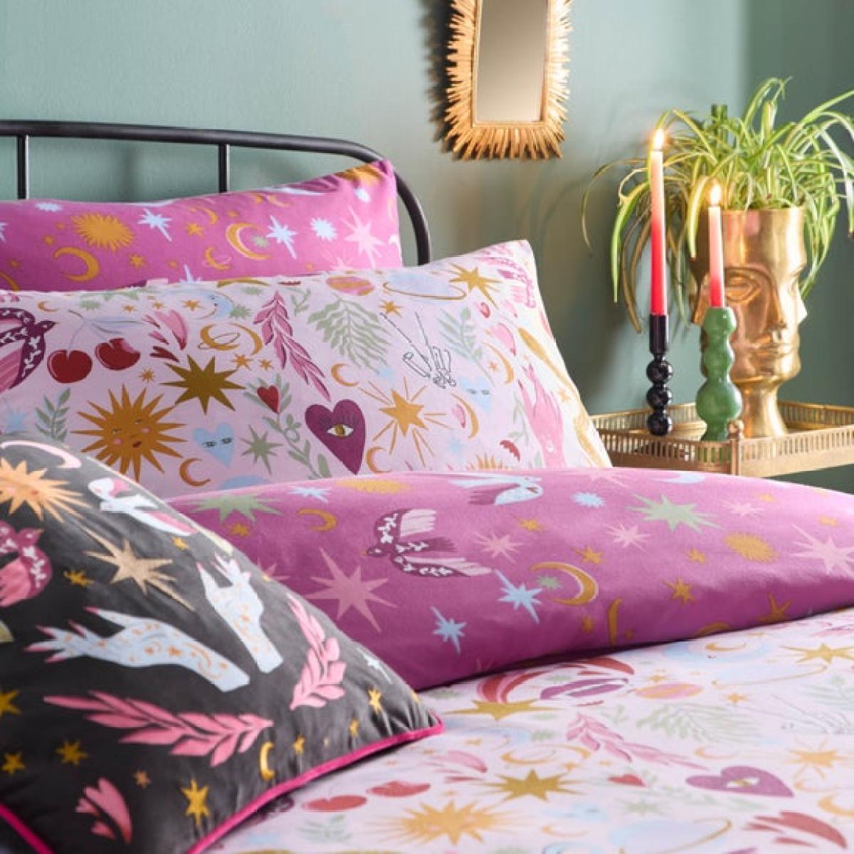 furn. Enchanted Duvet Cover and Pillowcase Set – image 2