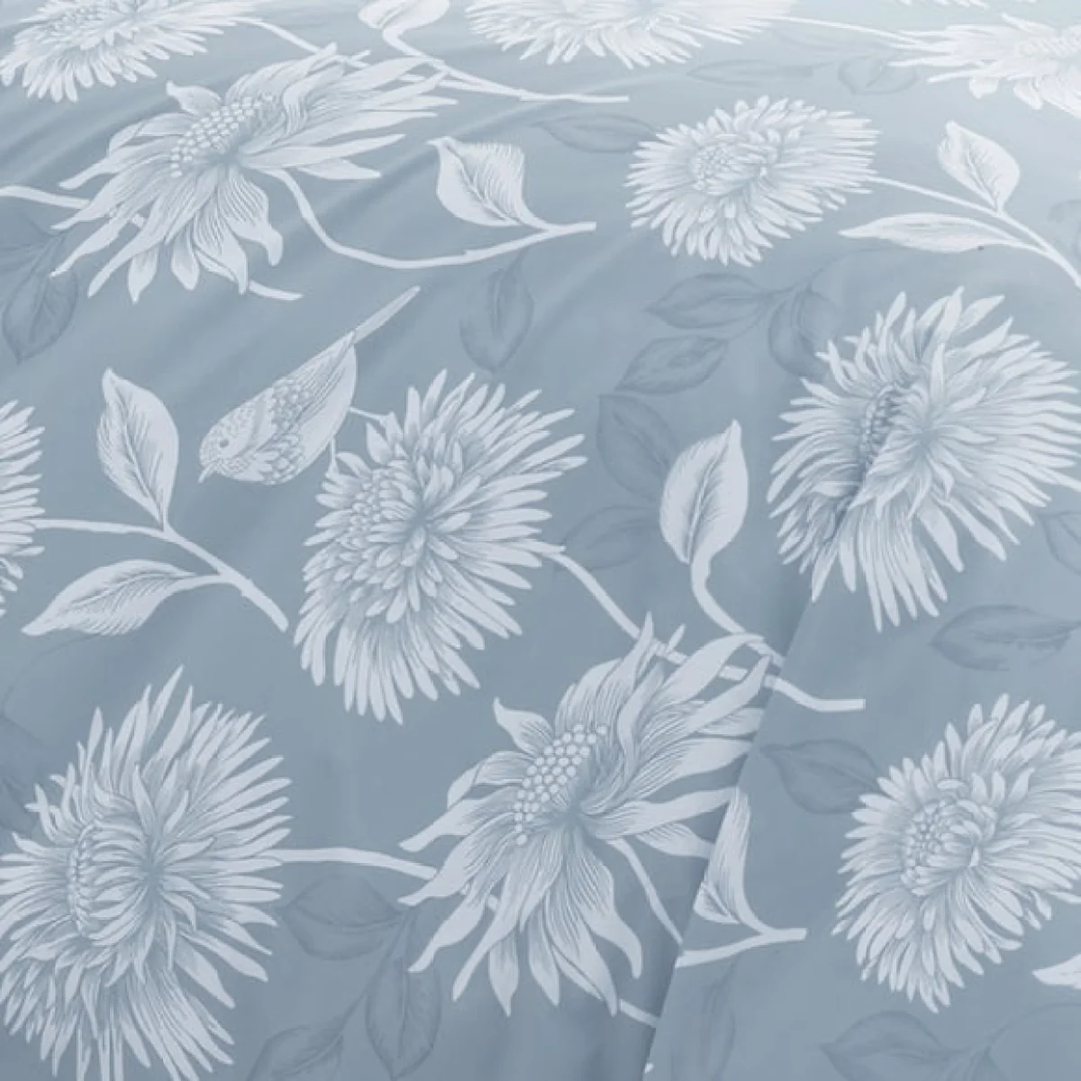 Dreams and Drapes Chrysanthemum Reversible Duvet Cover and Pillowcase Set Blue – image 4