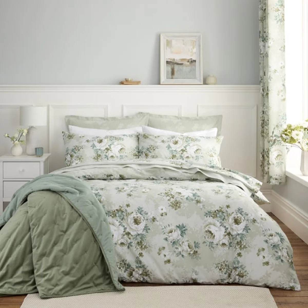 Darla Floral Sage Duvet Cover and Pillowcase Set Sage (Green) – image 1