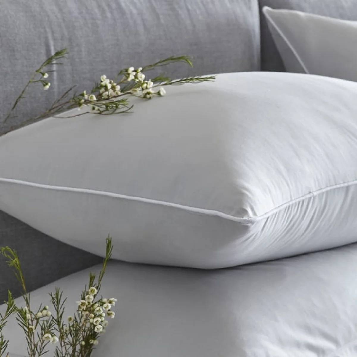 Appletree Piped Cotton Duvet Cover and Pillowcase Set Silver Silver – image 2