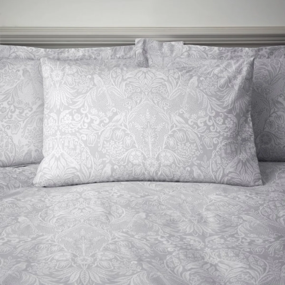 Emelie Duvet Cover & Pillowcase Set Grey – image 3