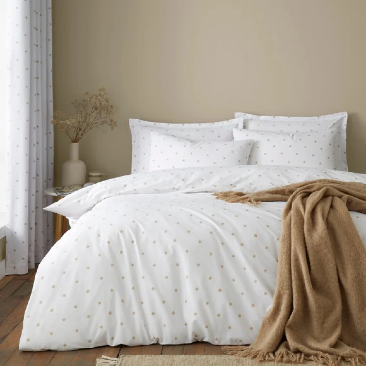 Polka Dots Polycotton Duvet Cover & Pillowcase Set – image 2