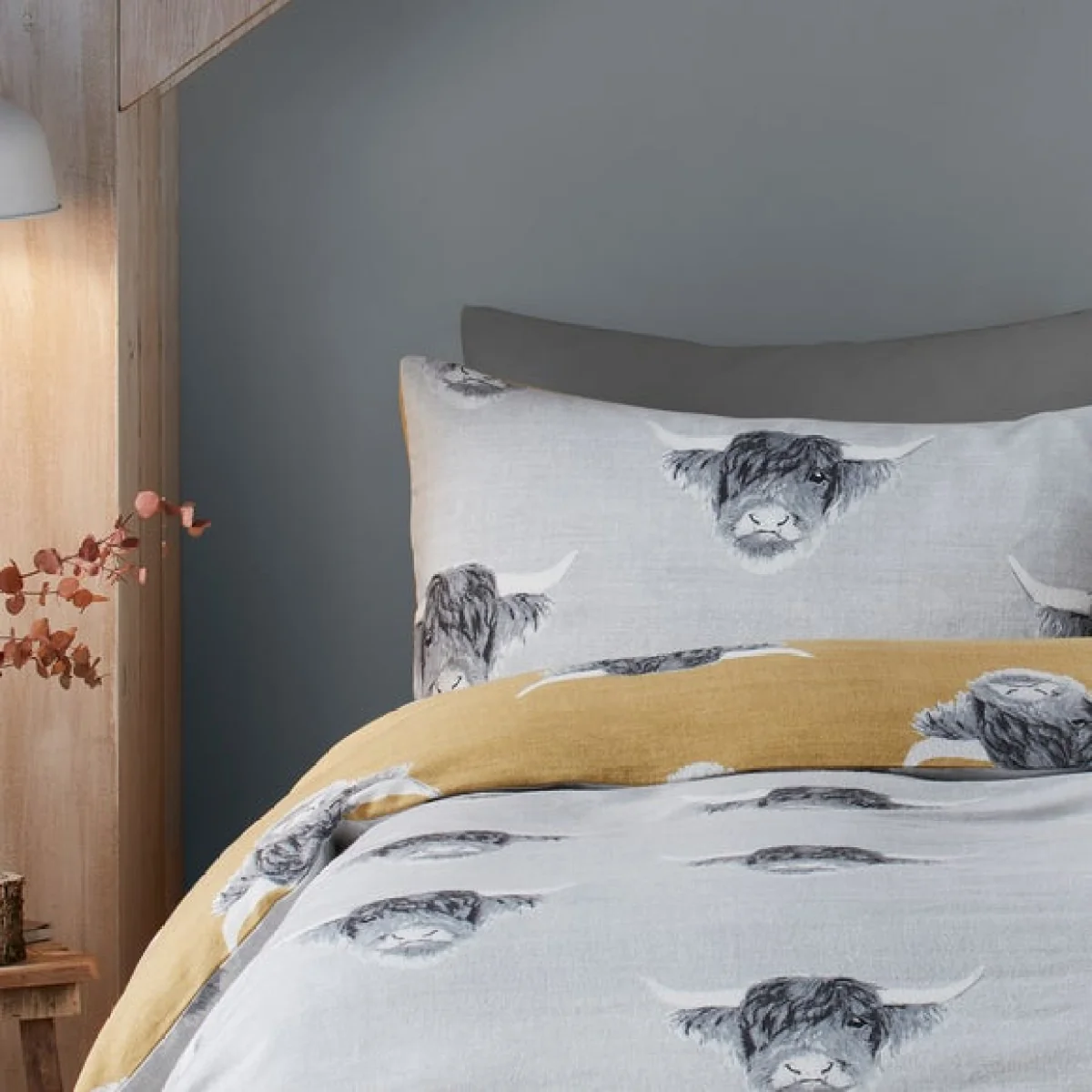Fusion Snug Highland Cow Ochre Duvet Cover and Pillowcase Set Ochre – image 5