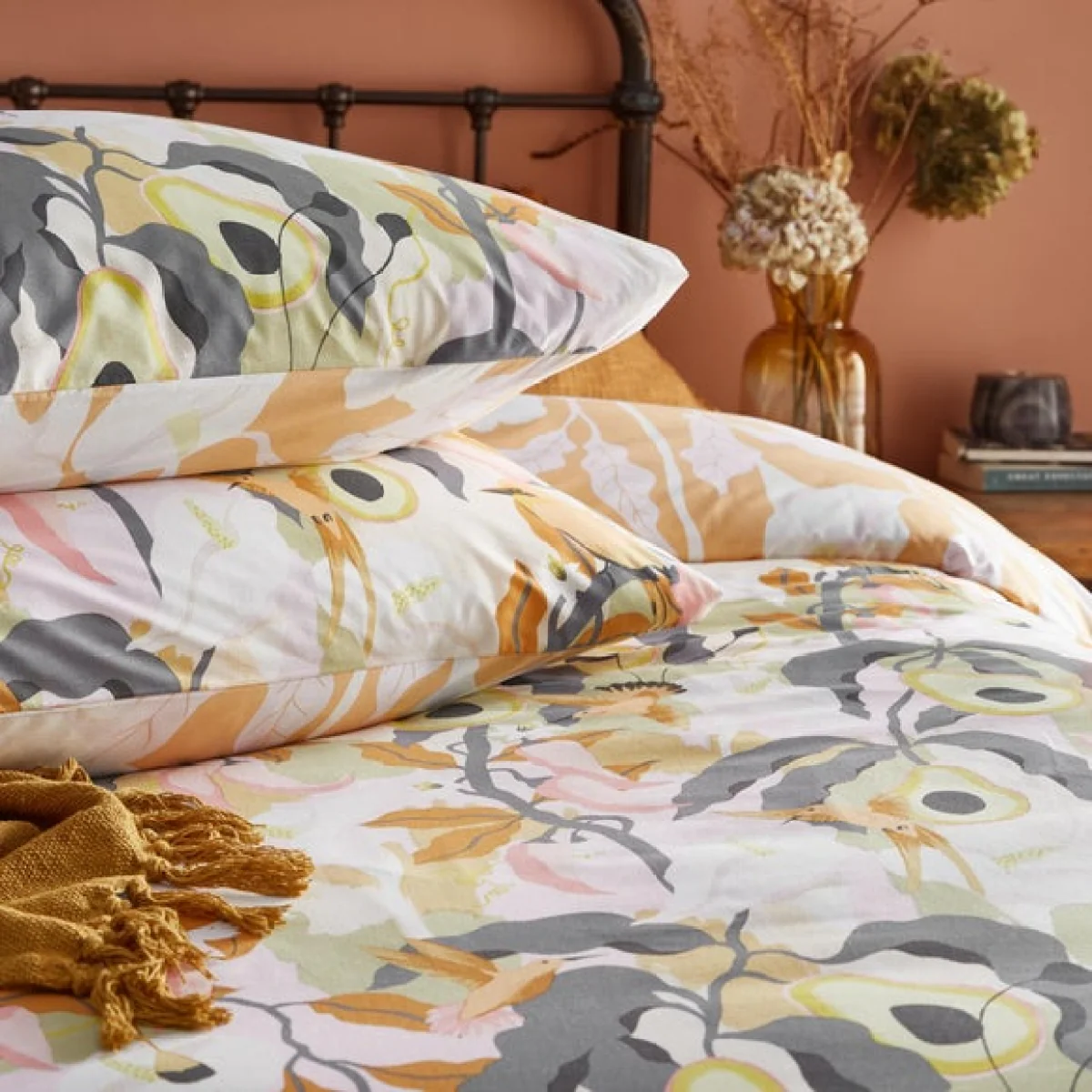 furn. Huerta Orange Duvet Cover and Pillowcase Set Orange – image 2