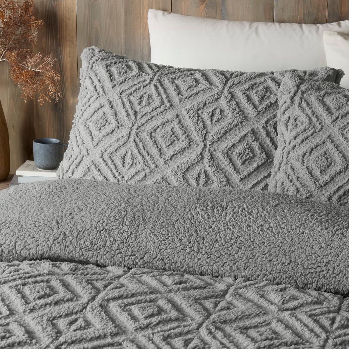 Romo Duvet Cover & Pillowcase Set – image 2
