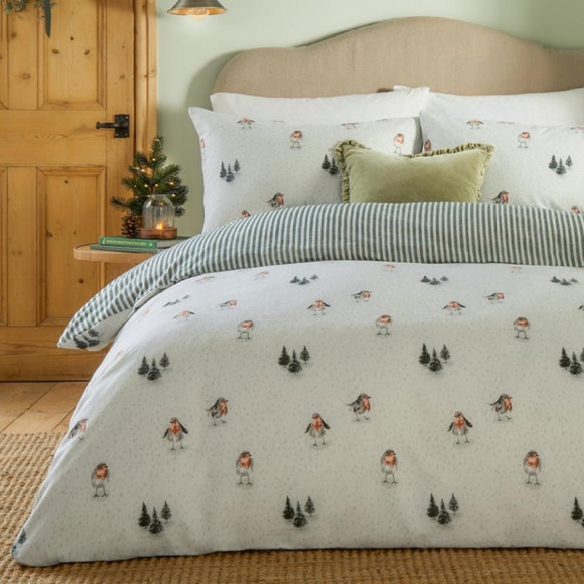 Wylder Robins Return 100% Brushed Cotton Duvet Cover and Pillowcase Set – image 3