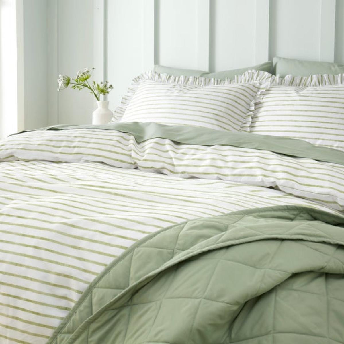Laylah Frilled Stripe Duvet Cover & Pillowcase Set – image 2