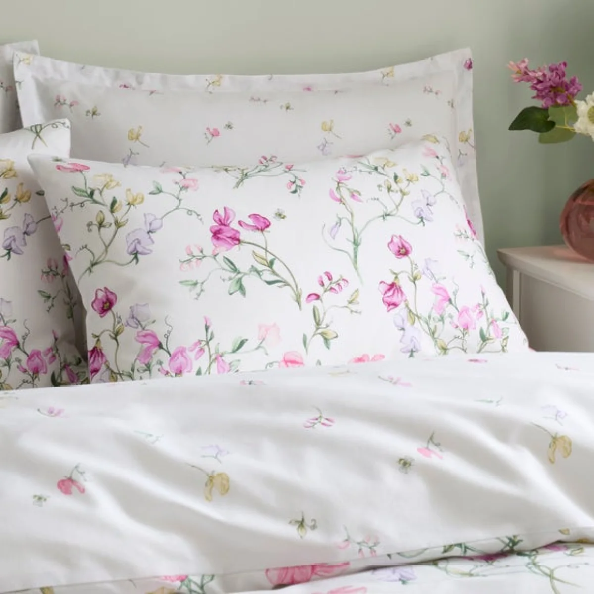 Raya Sweetpea Polycotton Duvet Cover & Pillowcase Set – image 4