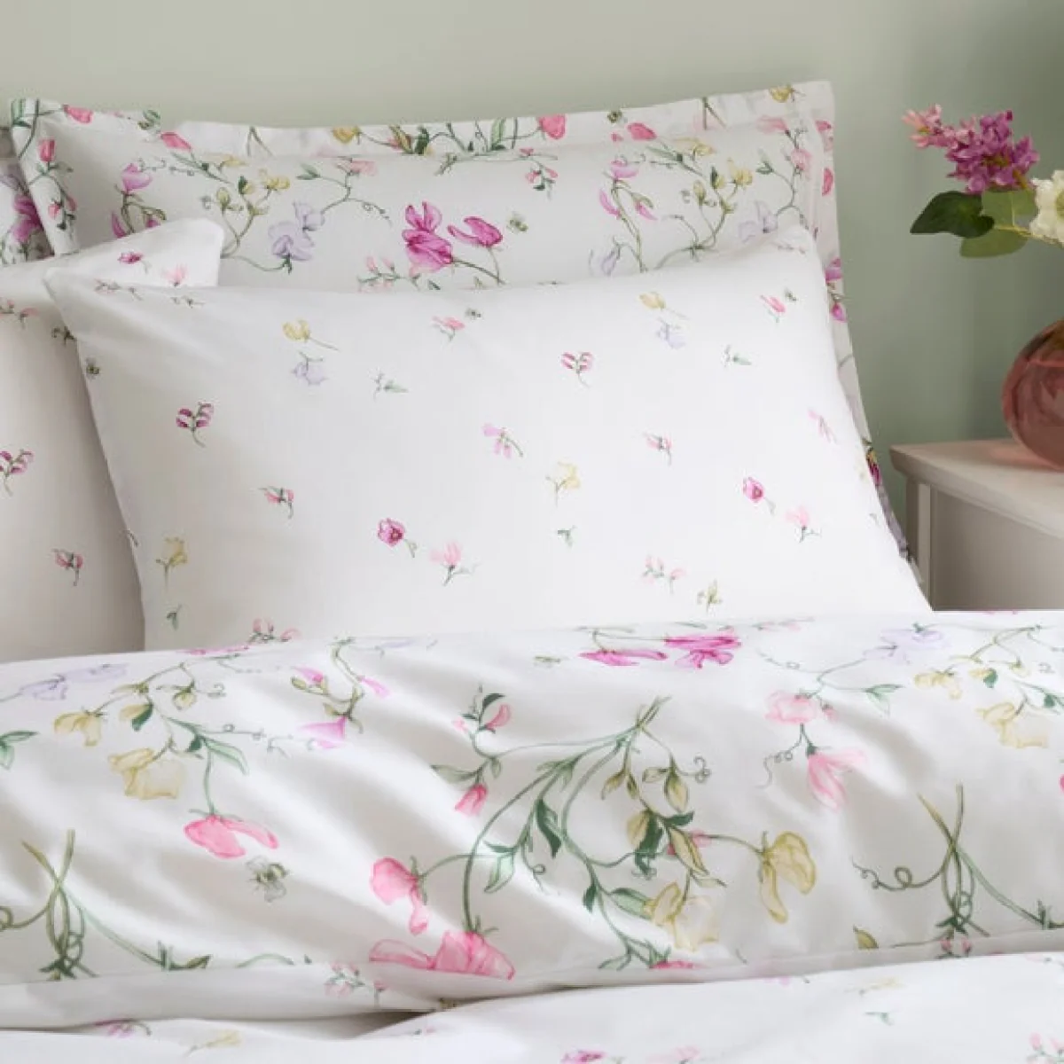 Raya Sweetpea Polycotton Duvet Cover & Pillowcase Set – image 5