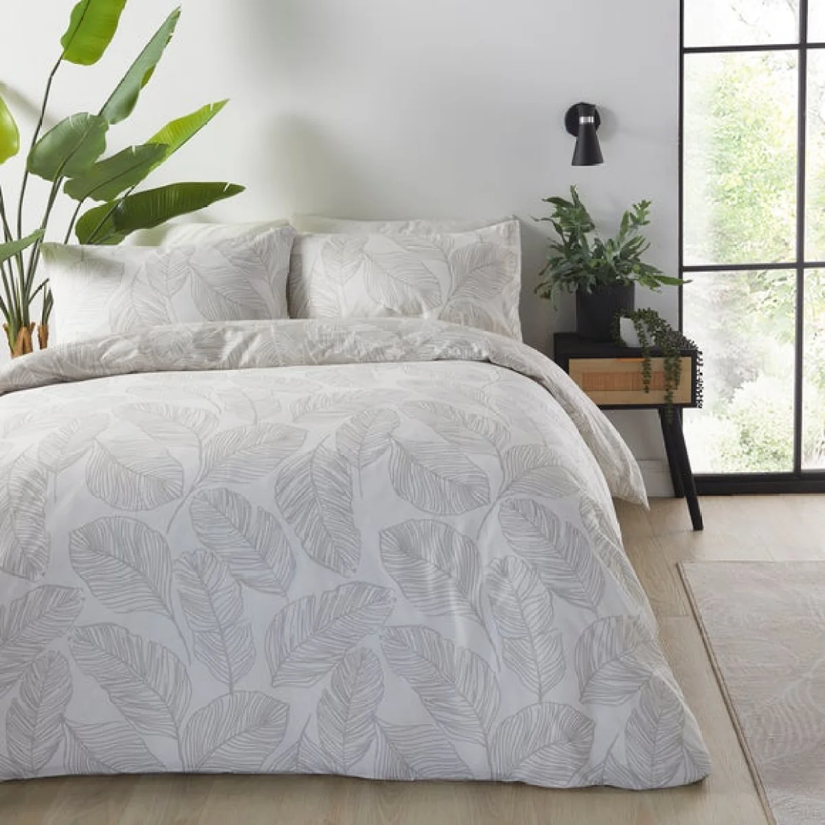 Fusion Matteo Reversible Duvet Cover and Pillowcase Set Natural – image 3