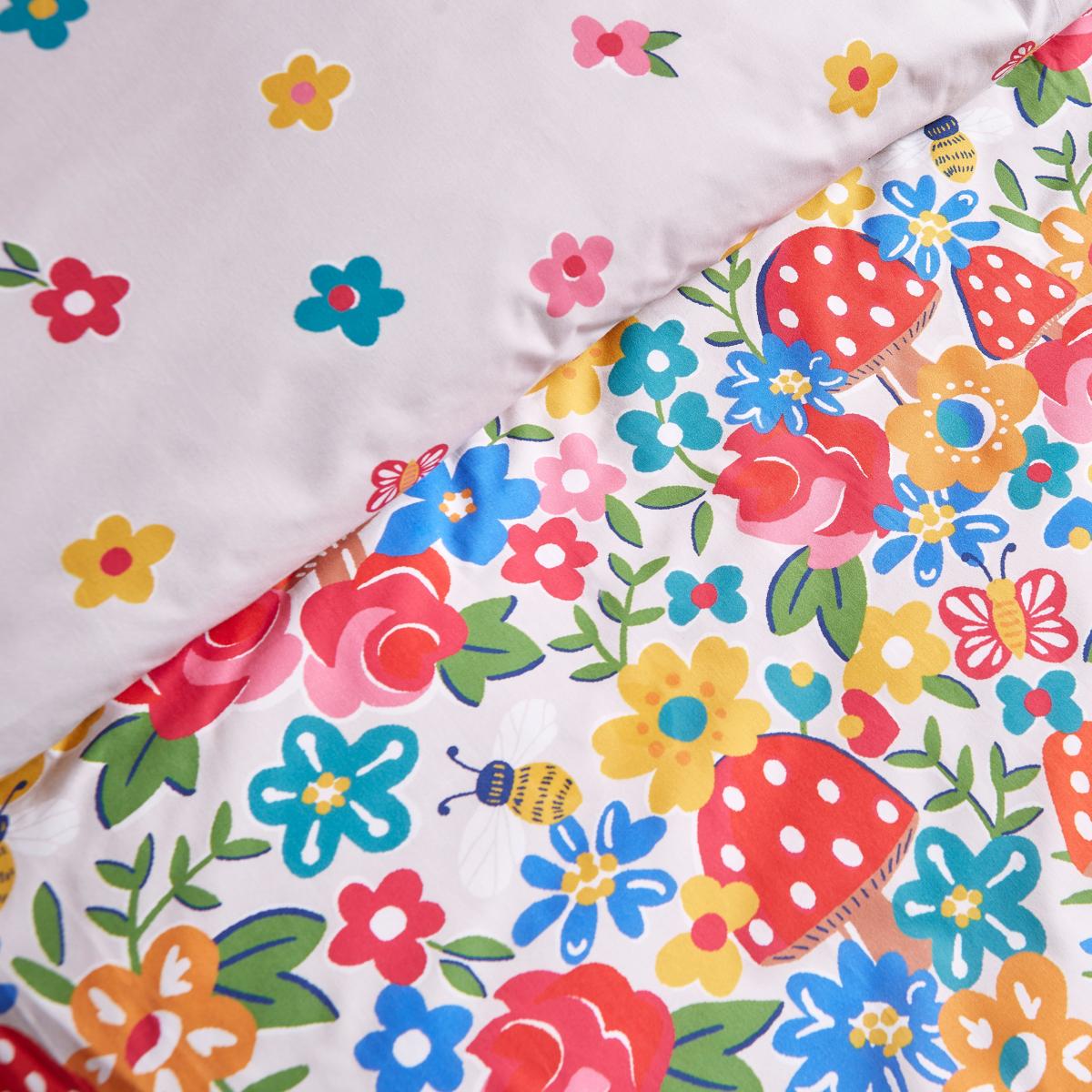 Toadstool Floral Bright Duvet Cover and Pillowcase Set MultiColoured – image 5