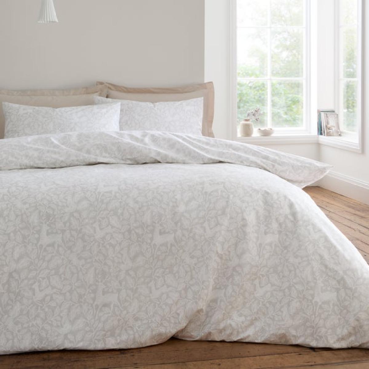 Bianca Woodland 200 Thread Count 100% Cotton Duvet Cover & Pillowcase Set – image 1